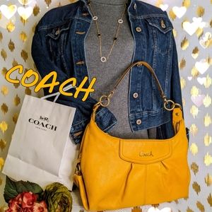 Coach Leather Yellow Gold Handbag Hobo Ashley Shoulderbag